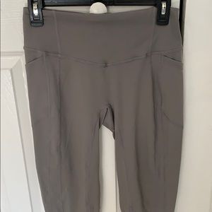 Til you collapse grey pocket leggings